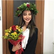 Docente di spagnolo, laureata preso l’Università di Genova